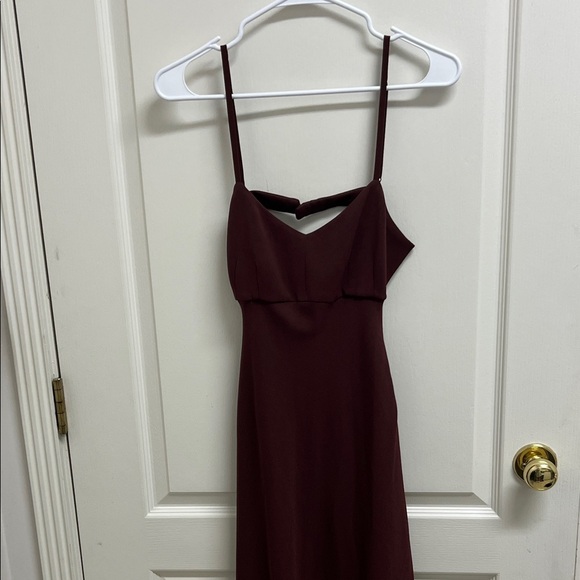 Aritzia Wilfred Jeanie Strappy Midi Dress | Size 2 Burgundy - Picture 2 of 9